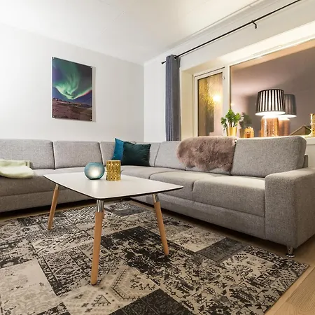 Enter Backpack Aparthotel Tromsø