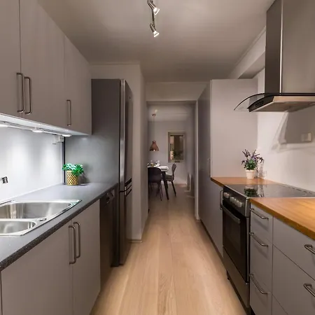 Enter Backpack Aparthotel Tromsø