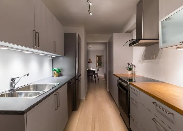 Enter Backpack Aparthotel Tromso