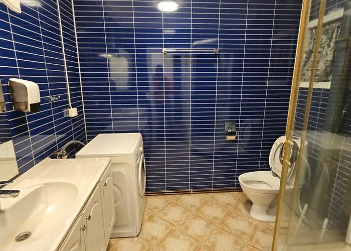 Enter Backpack Aparthotel Tromso