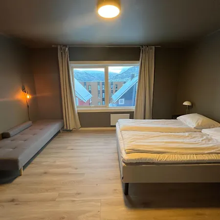 Aparthotel Enter Backpack 4*