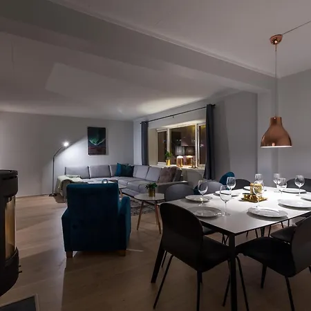 Enter Backpack Aparthotel